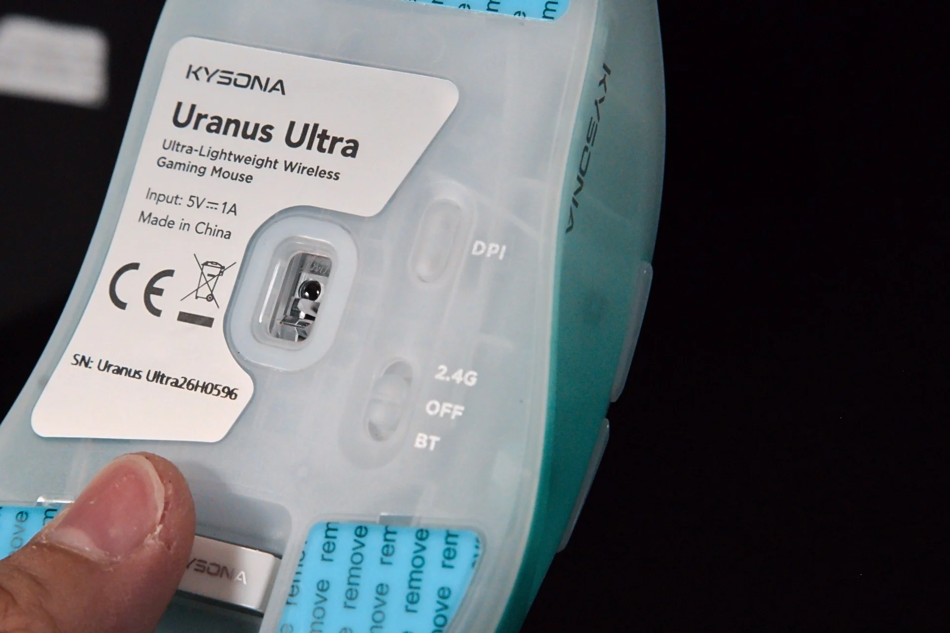KYSONA Uranus Ultra 하판 센서와 모드 스위치